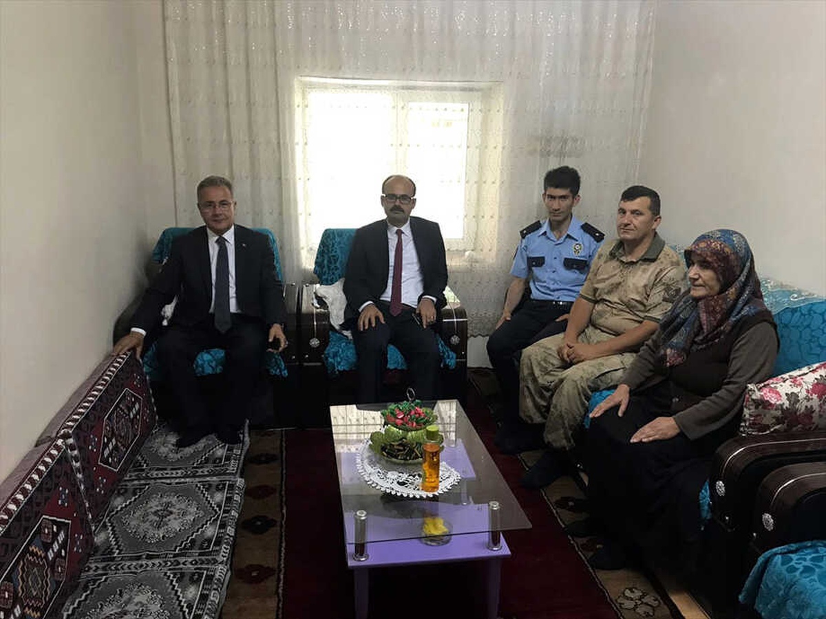 Kaymakam Erdem\'den Şehit Aileleri ve Gazilere Ziyaret