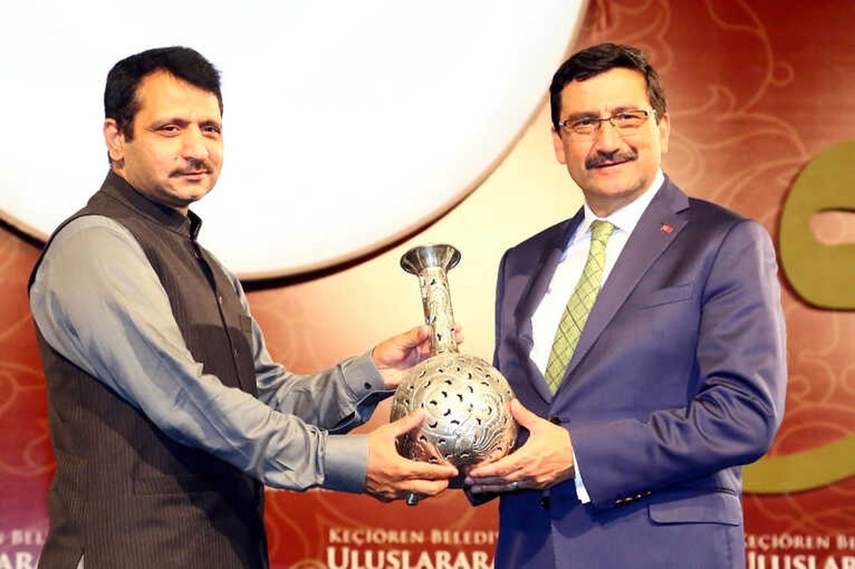 Keçiören\'de Renkli Pakistan Gecesi
