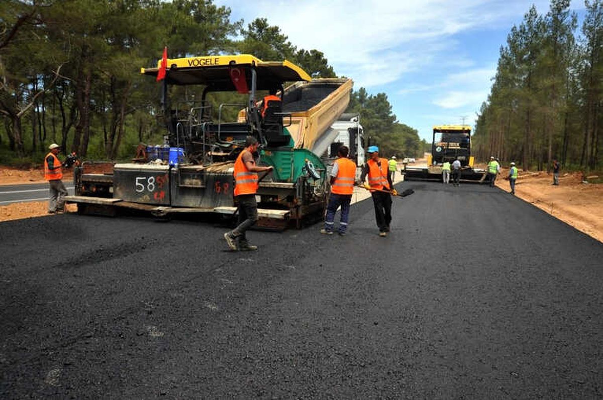 Kepez\'e 15 Bin 300 Metre Yeni Yol