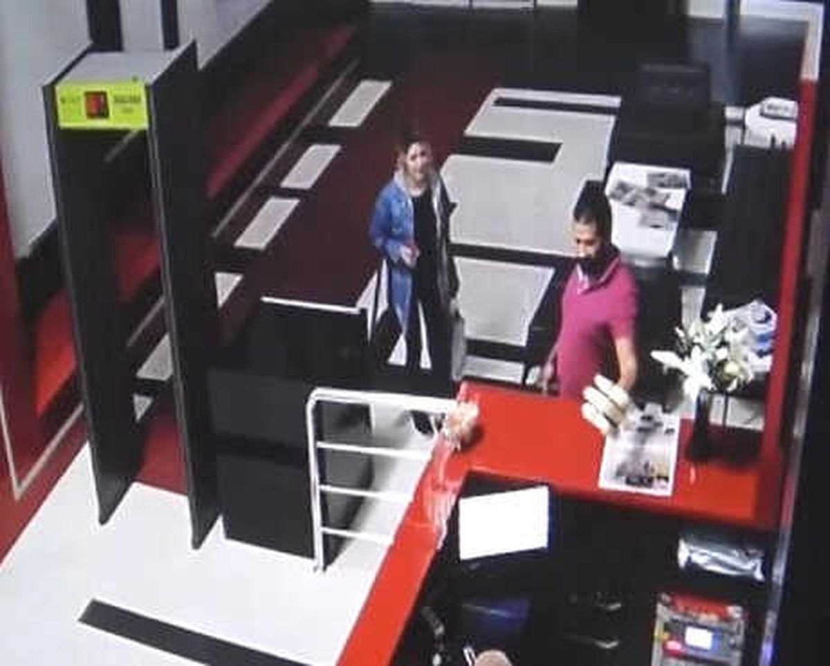 Plazanın 20\'nci Katından Düşen Şule\'nin Son Görüntüleri
