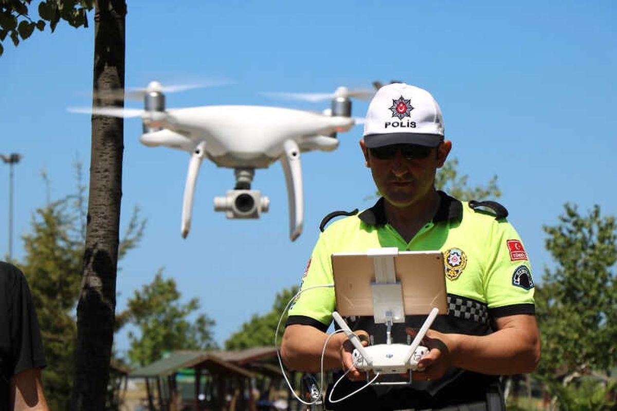 Polislerden "Drone" ile Trafik Denetimi