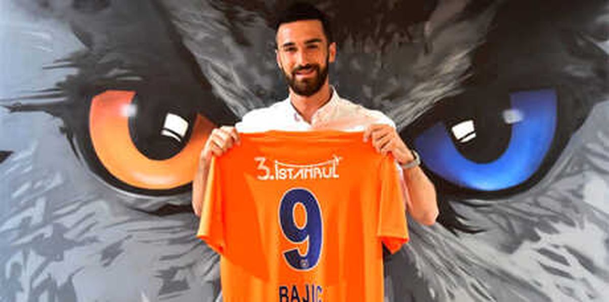 Riad Bajic 1 Yıl Daha Başakşehir\'de!