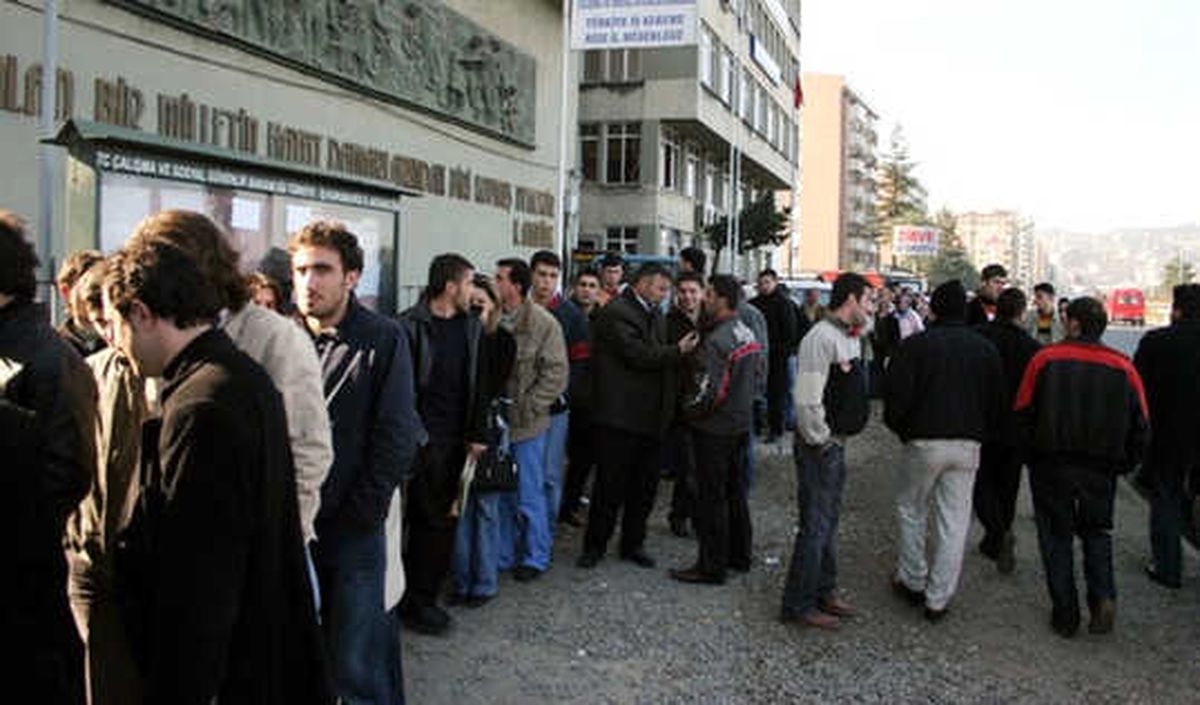 ABD\'de İşsizlik Maaşı Başvuruları Azaldı