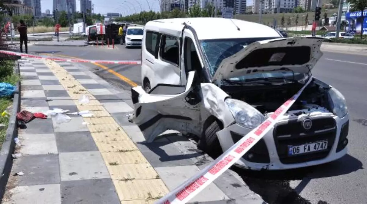 Ankara\'da Hasta Taşıyan Ambulans Kaza Yaptı: 7 Yaralı