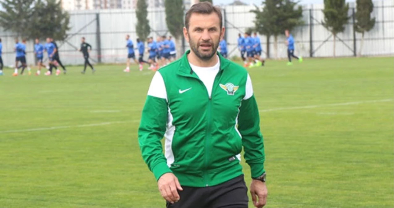 Atiker Konyspor, Akhisarspor'la Anlaşamayan Okan Buruk'u Gündemine Aldı
