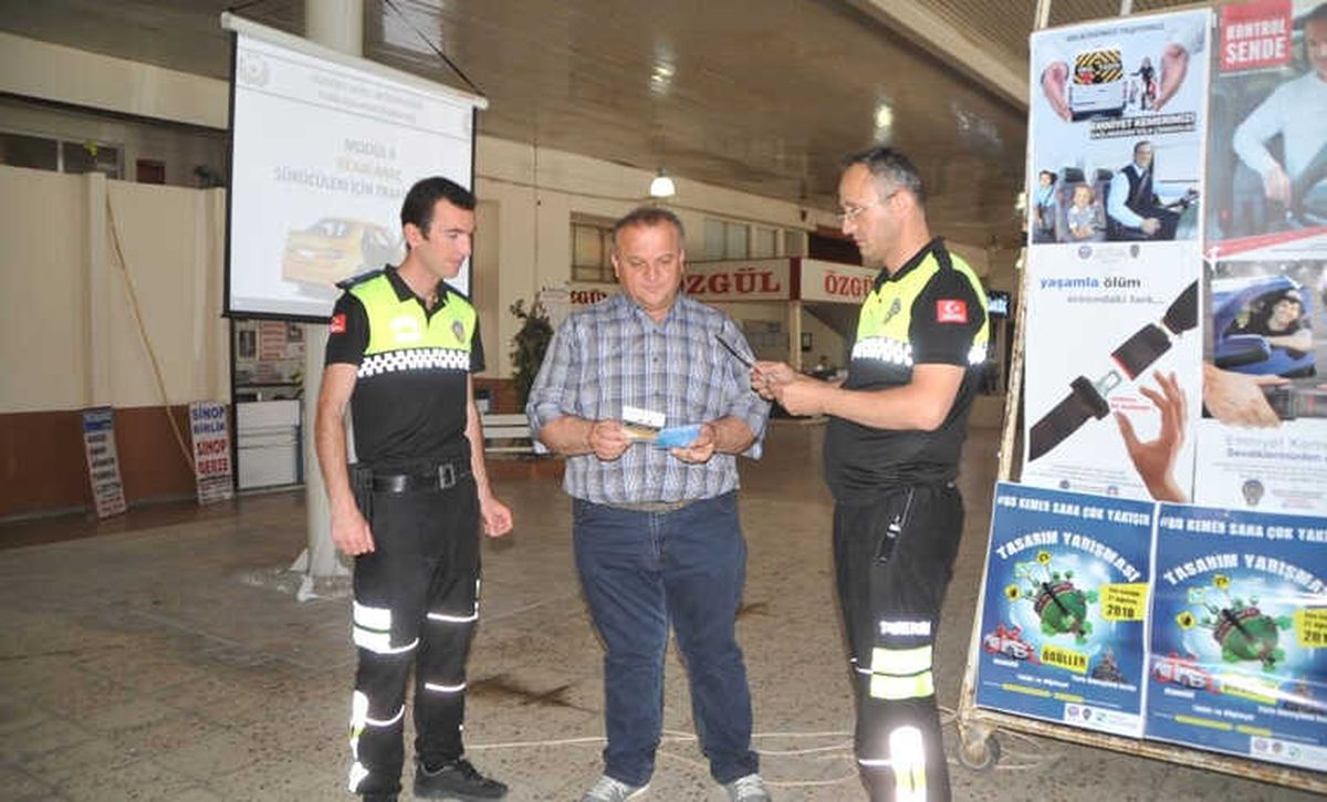 Bafra\'da Sürücüler ve Yolcular Uyarıldı