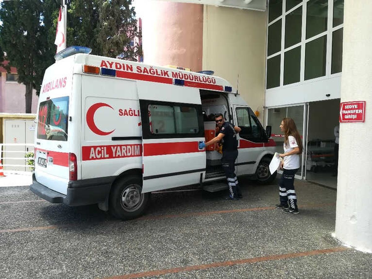 Bayramlaşacakları Yerde Vuruştular