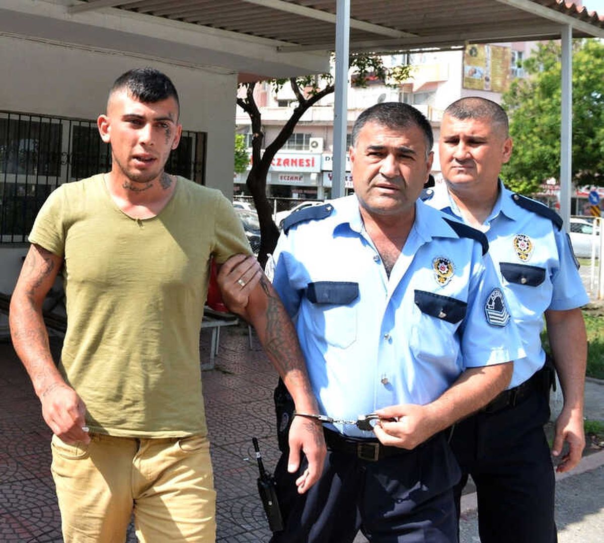 Bebek Evdeki Yangında Yaralandı, Aile Birbirini Suçladı