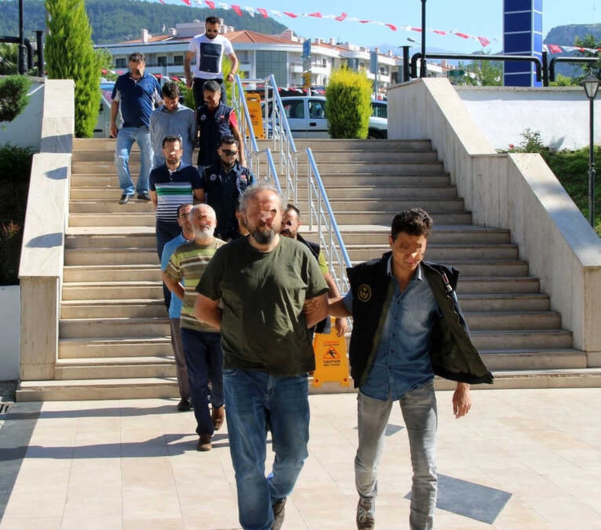 Fetö\'nün Yeni Yapılanmasına 11 Tutuklama