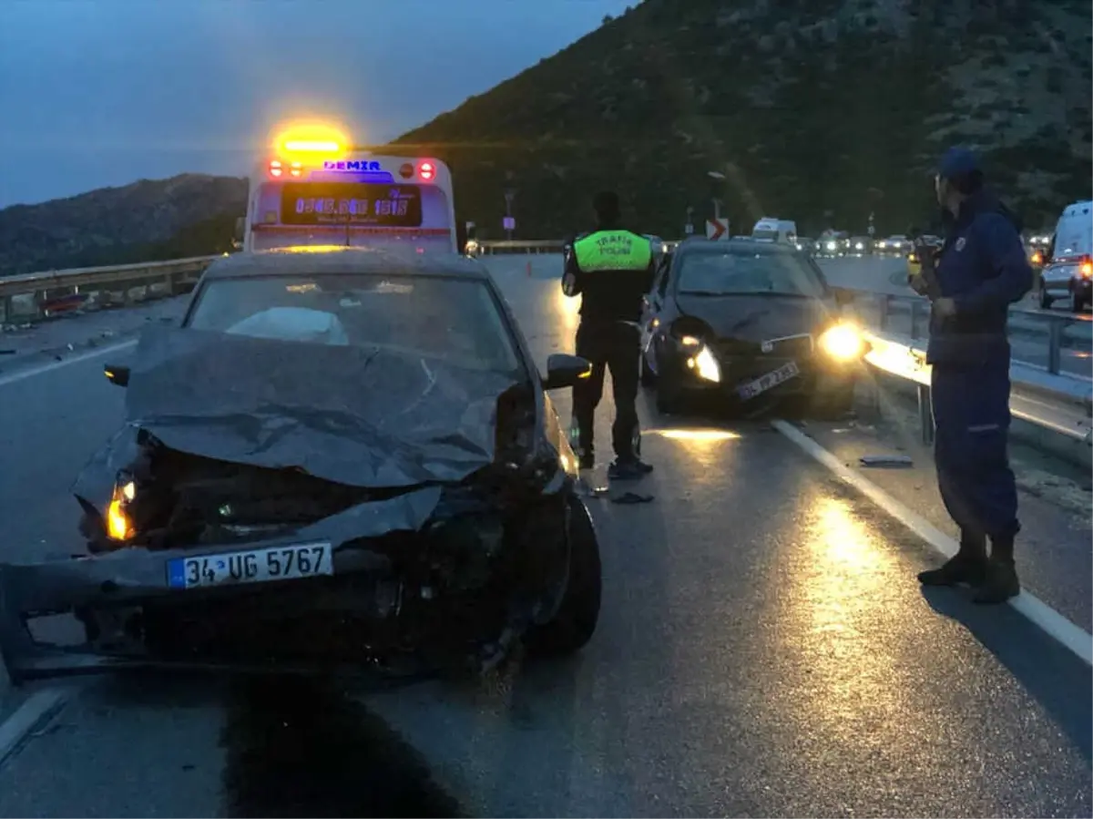 Güncelleme - Burdur\'da Trafik Kazası: 1 Ölü, 5 Yaralı