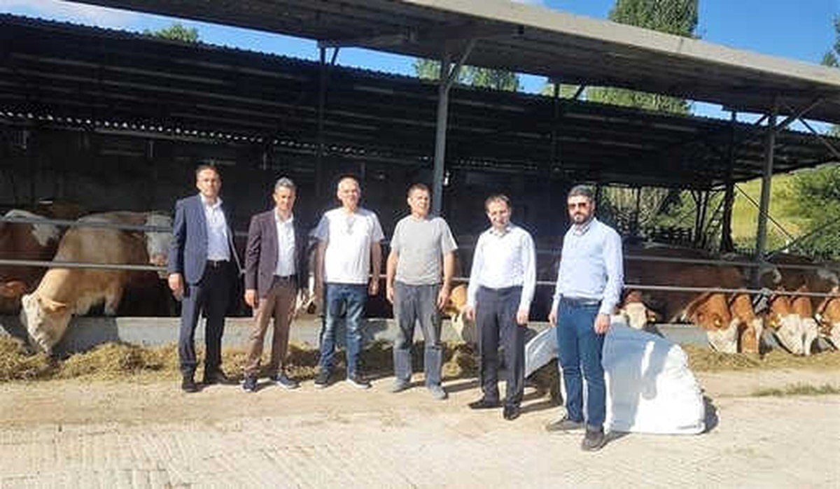 İl Müdürü Yoldaş\'ın Pazaryeri Ziyareti