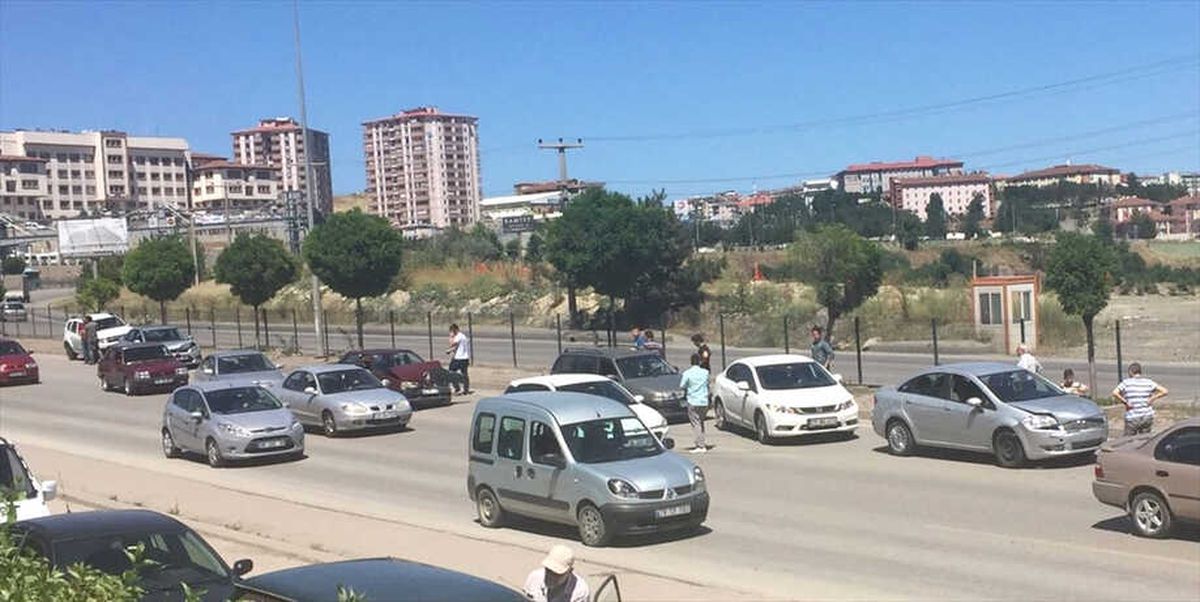 Karabük\'te Trafik Kazası: 1 Yaralı