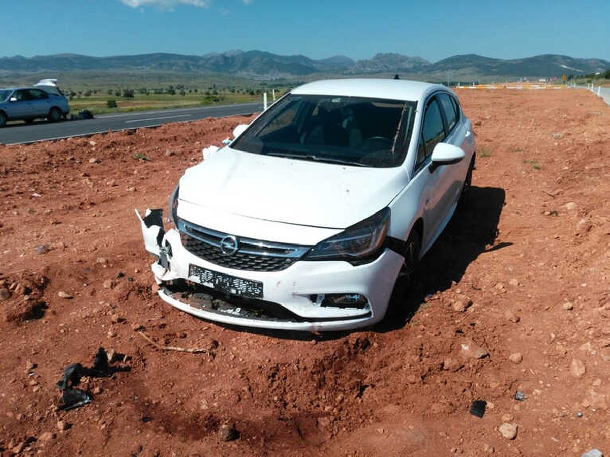 Konya\'da İki Ayrı Trafik Kazası: 6 Yaralı