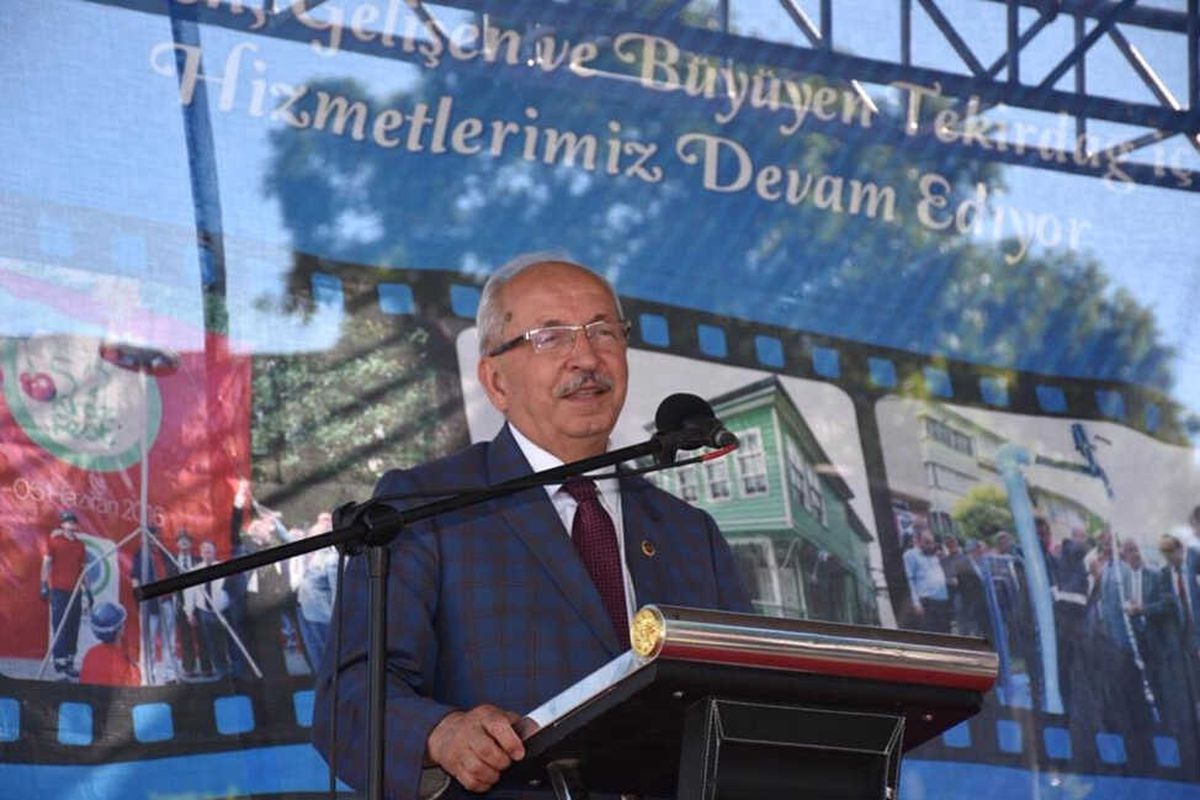 Süleymanpaşa İlçesinde Üst Geçit Projesi Hizmete Açıldı
