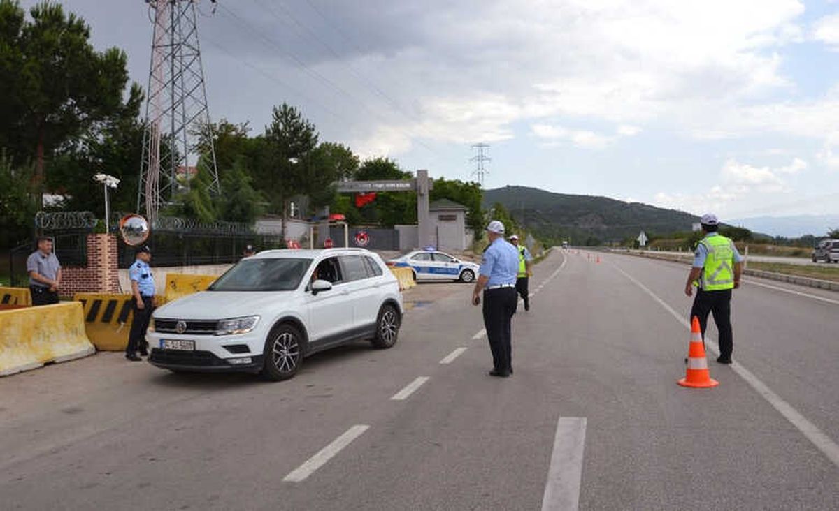 Tokat\'ta Drone ile Bayram Trafiği Denetimi