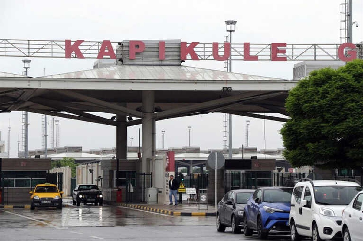 Yabancı Plakalı Şirket Araçlarının Yurtta Kalış Süresi Uzatıldı