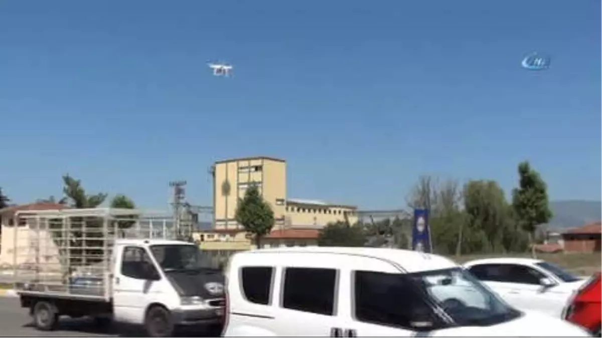 Yollardaki Bayram Trafiğine Drone\'lu Denetim