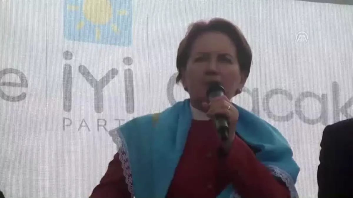 Akşener: "Gençlerimize Bu Devlet İş Vermek Zorundadır"