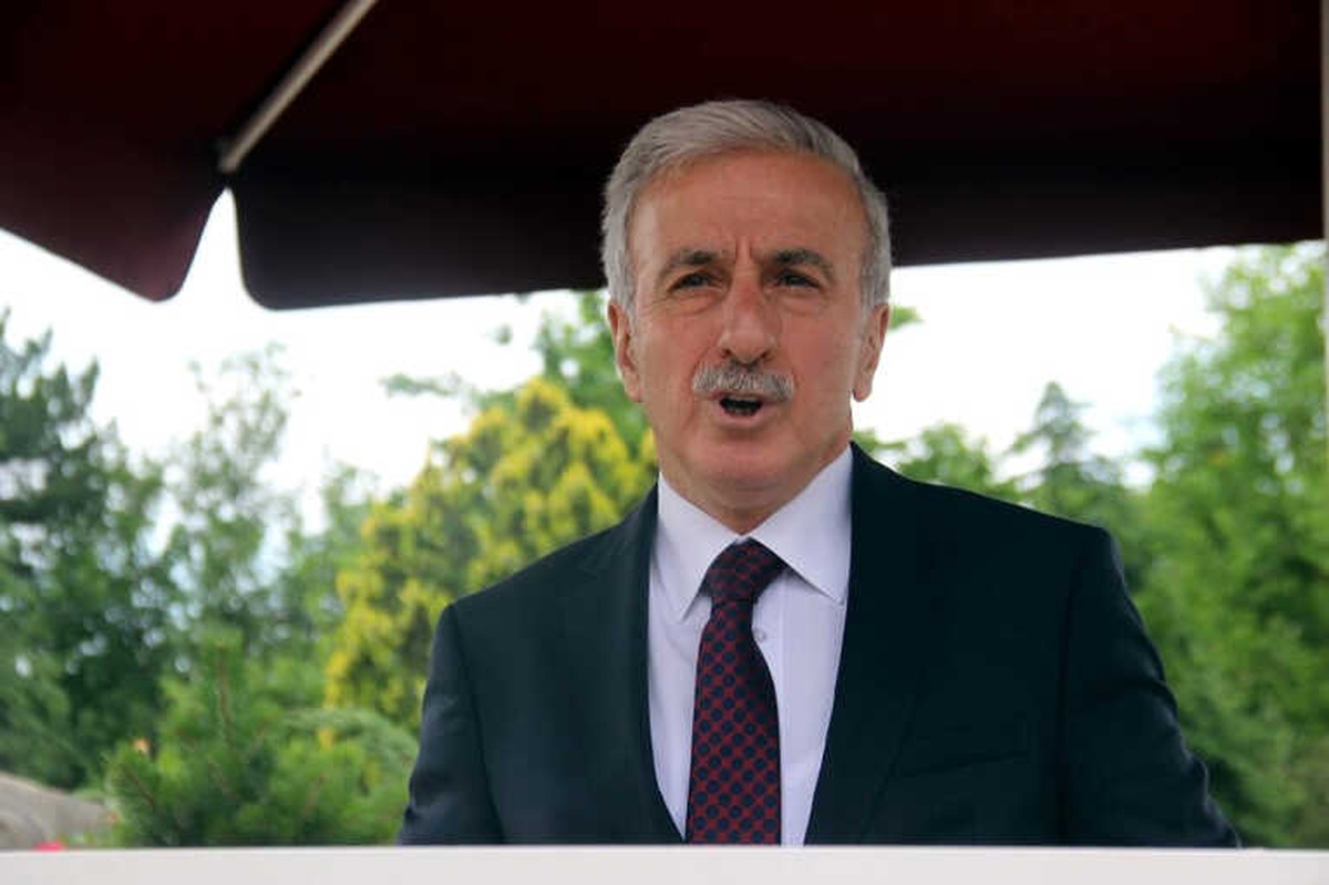 Bakan Özhaseki: "Bunların İnsanlıkla İlgisi Yok"