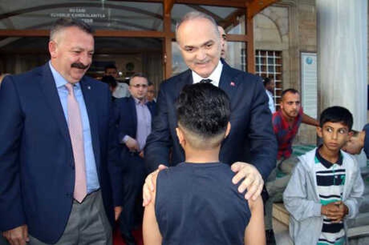 Bakan Özlü: 24 Haziran Akşamı Bir Bayram Daha Kutlayacağız