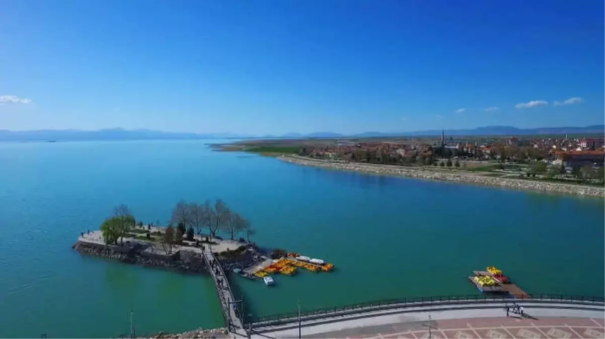 Beyşehir Gölü\'nde Yeni Av Sezonu Dualarla Başladı