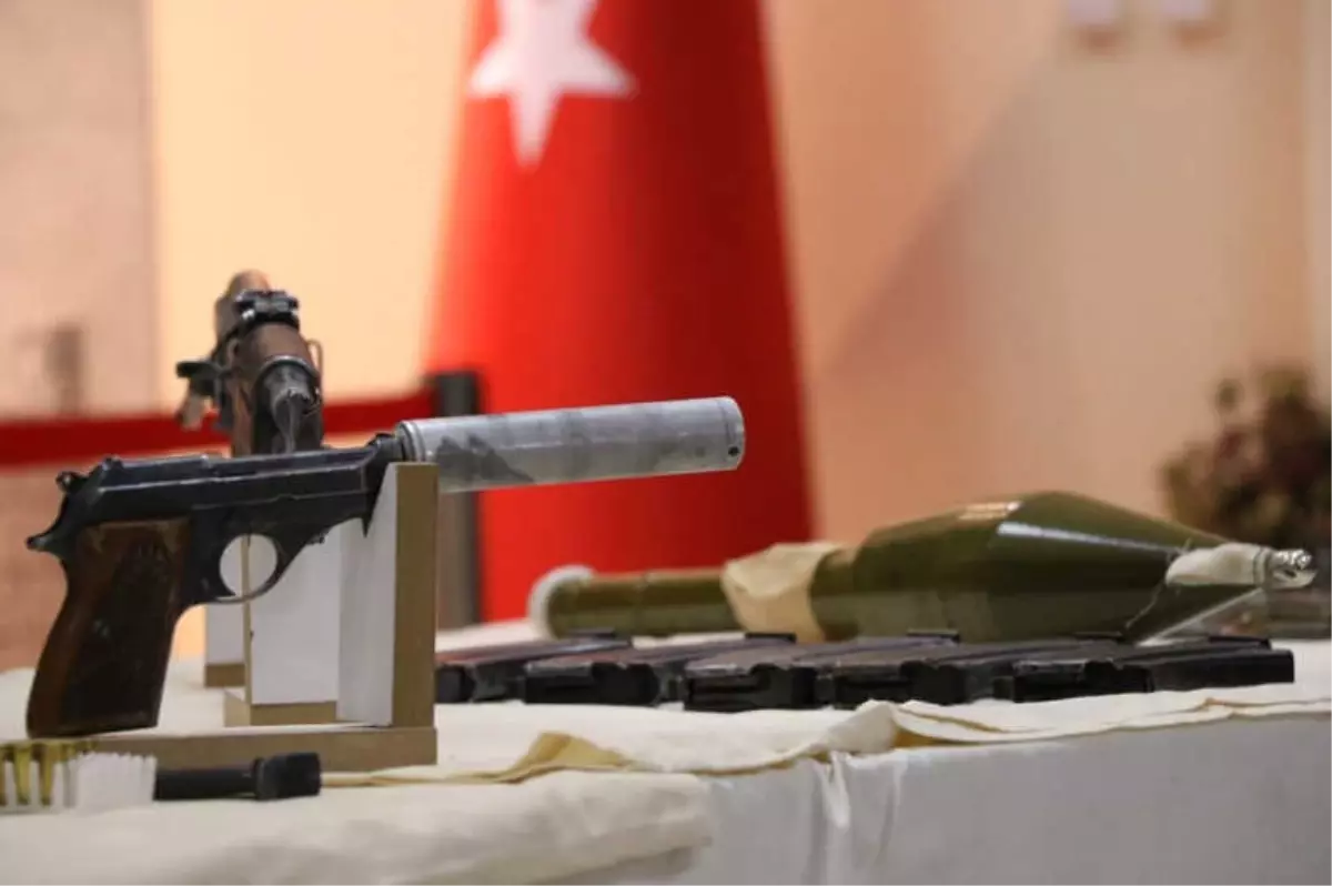Diyarbakır\'da Suikast Hazırlığındaki 5 Terörist Yakalandı