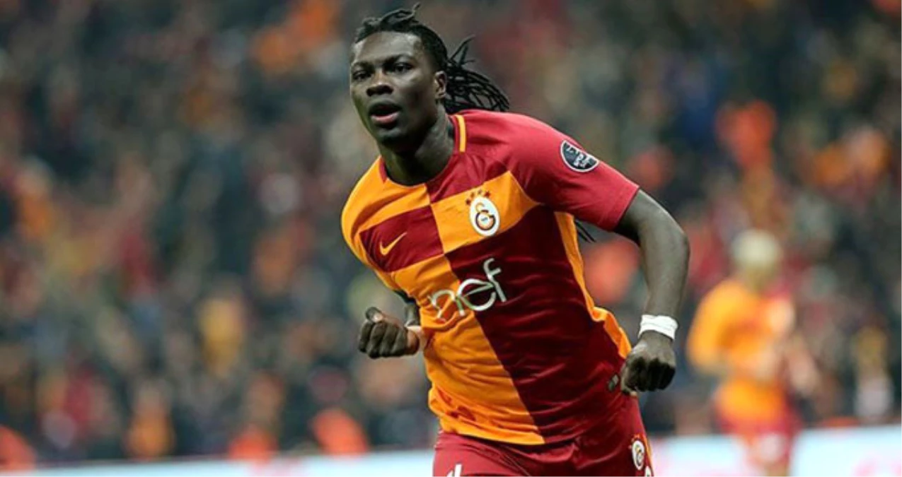 Galatasaray\'ın Golcüsü Gomis\'e Çin\'den 7 Milyon Euroluk Teklif Geldi