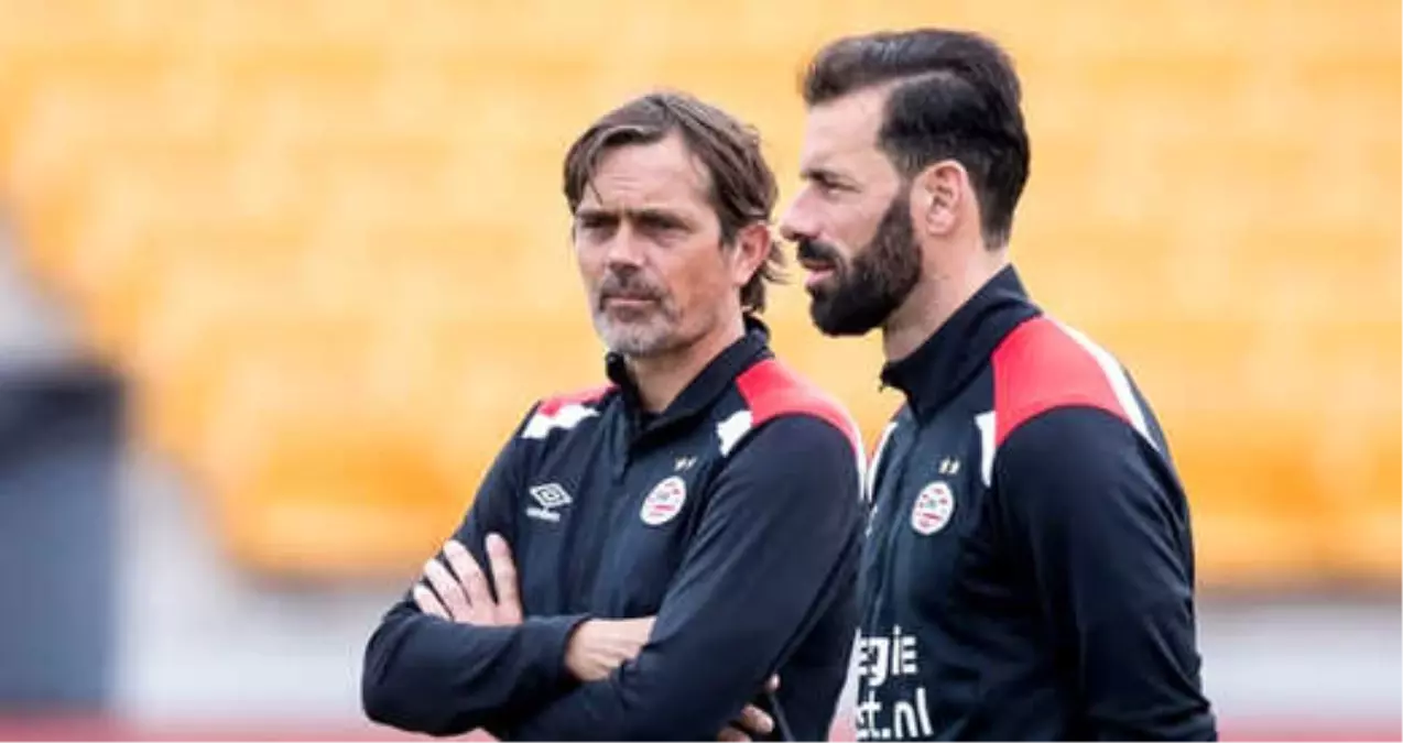Fenerbahçe\'nin Görüştüğü Hollandalı Teknik Adam Phillip Cocu\'nun Menajeri İstanbul\'a Geldi
