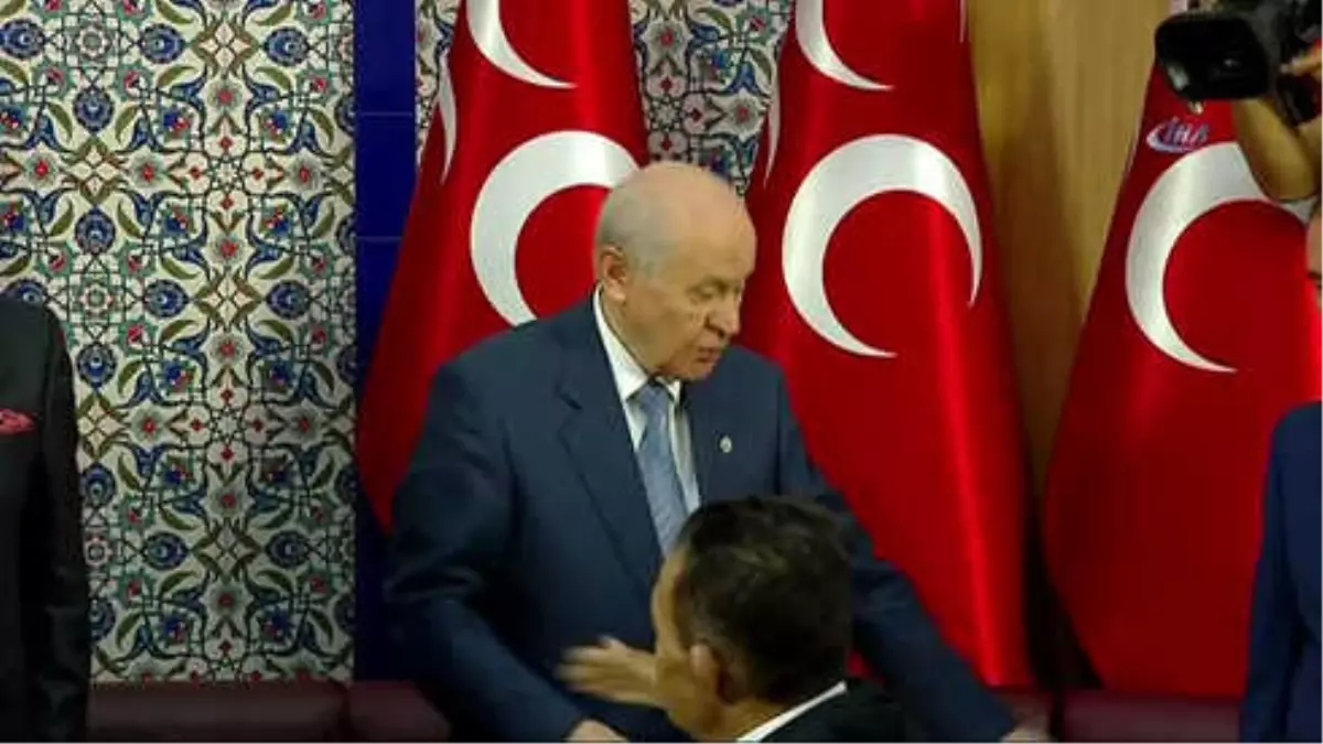 MHP Genel Başkanı Bahçeli, Partililerle Bayramlaştı