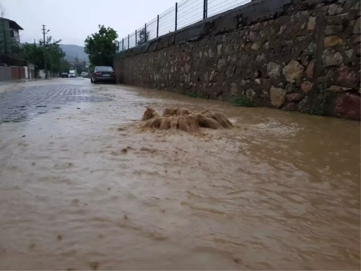 Tokat\'ta Kuvvetli Yağış