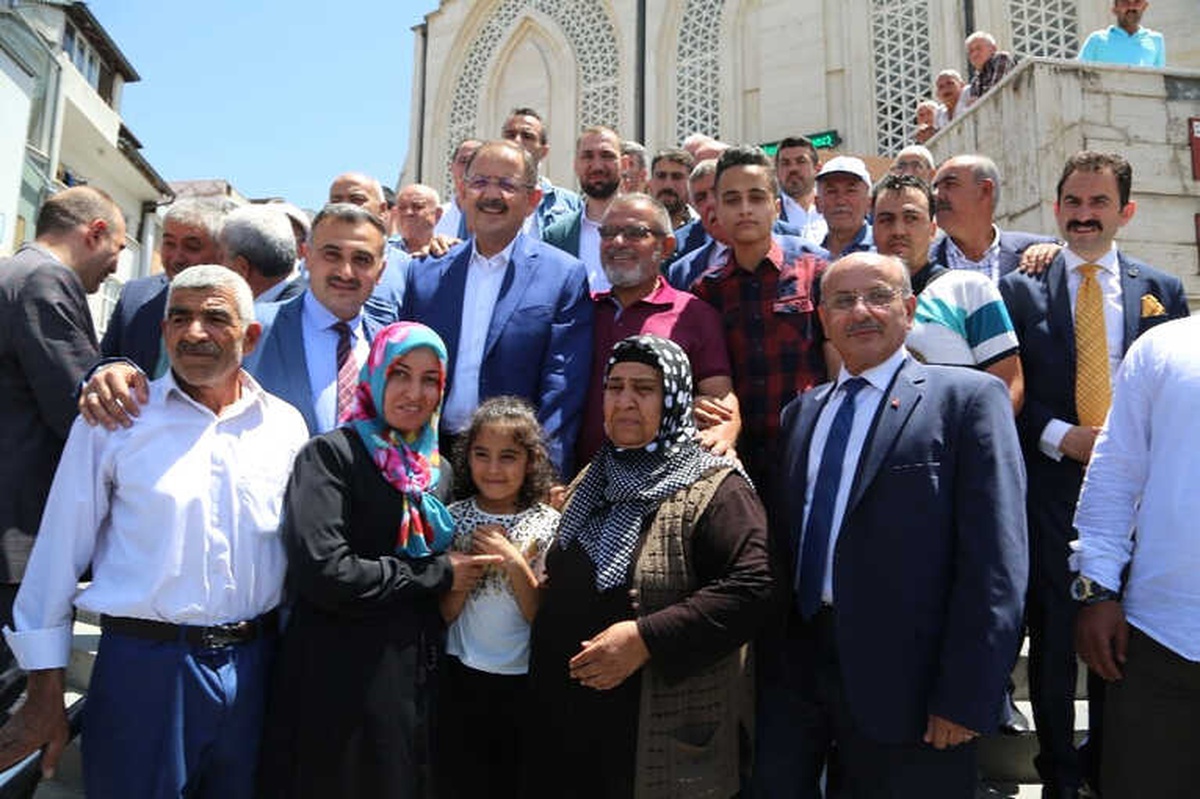 Bakan Özhaseki\'den Develi\'ye Bayram Ziyareti