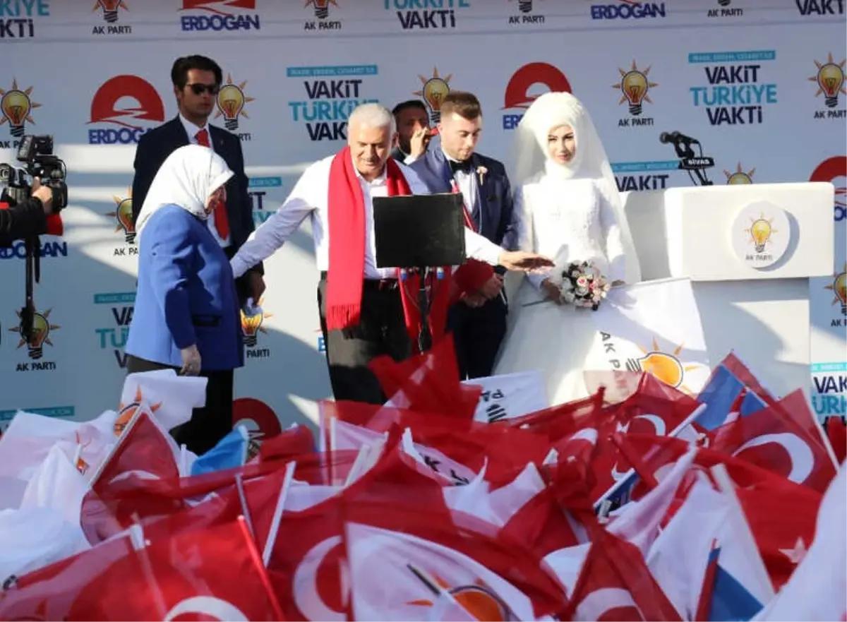 Başbakan Yıldırım: "Bizi Şehir Şehir Meydan Meydan Gezdiren Kuva-İ Milliye Ruhudur"