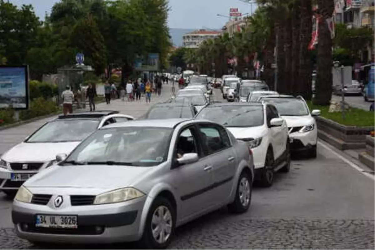 Çanakkale\'de Dönüş Yoğunluğu Başladı