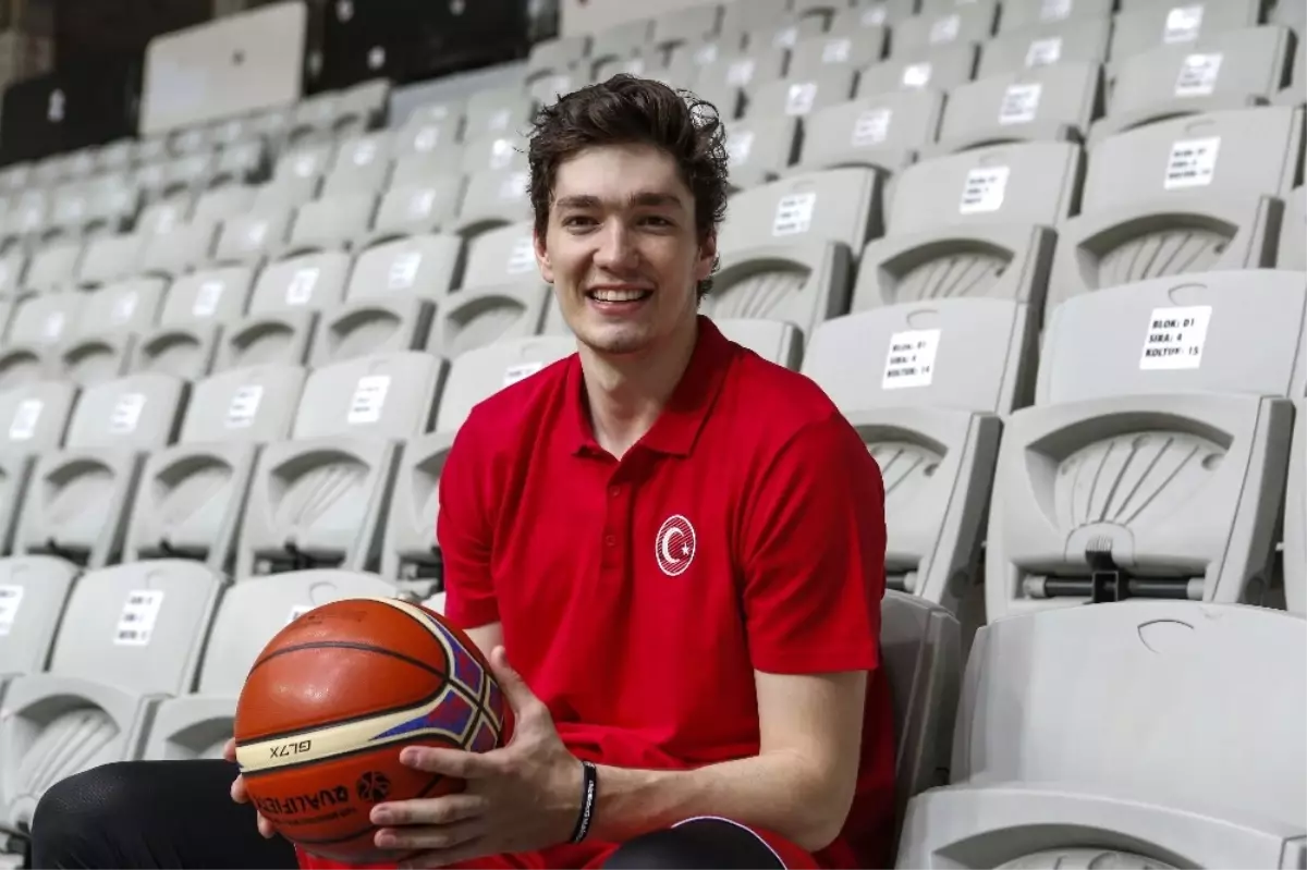 Cedi Osman: "Gücümüzü Taraftarlarımızdan Alıyoruz"