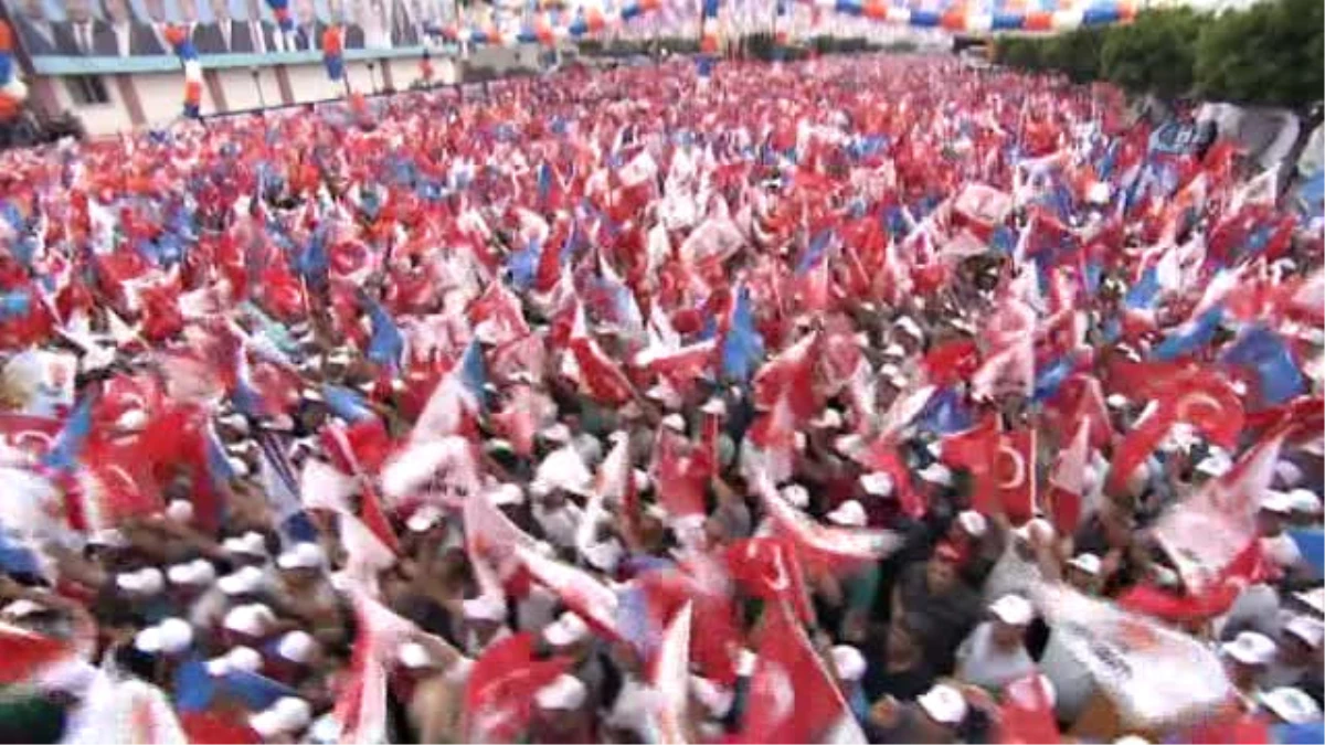 Cumhurbaşkanı ve AK Parti Genel Başkanı Recep Tayyip Erdoğan: "Biz Durmuyoruz, Çalışıyoruz Bunların...