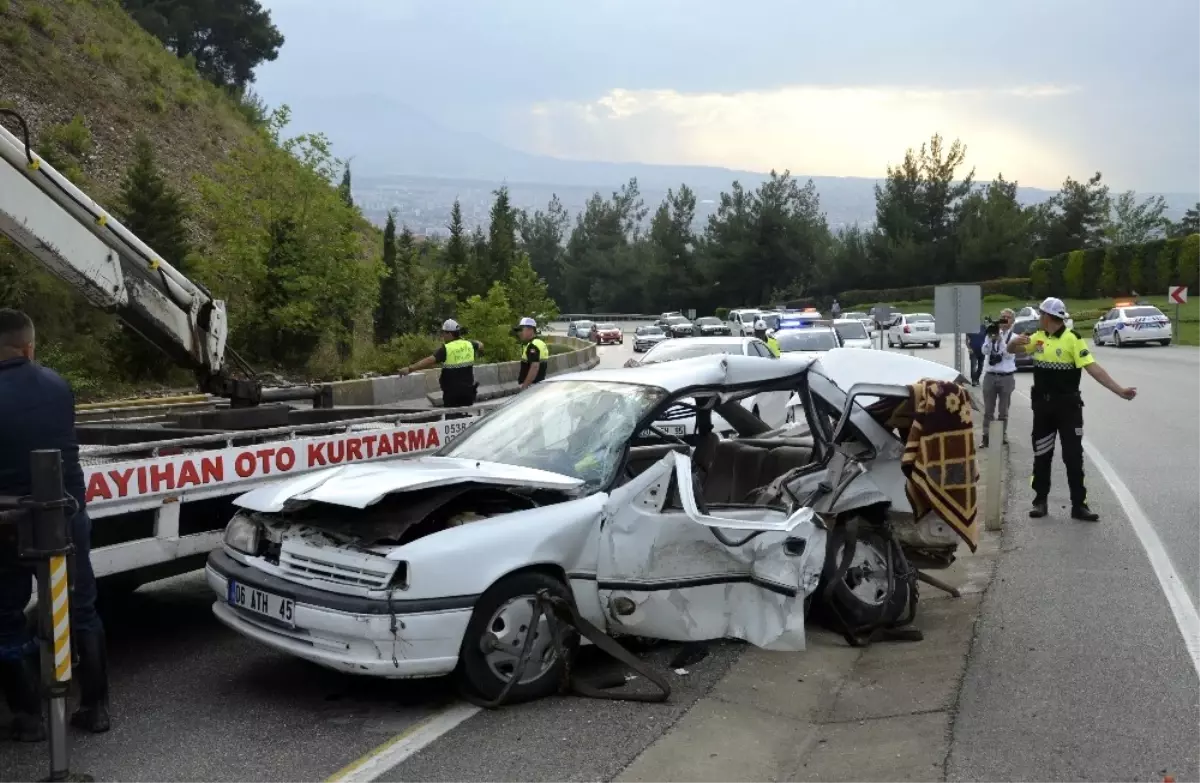 Denizli\'de Zincirleme Trafik Kazası: 1 Ölü, 9 Yaralı