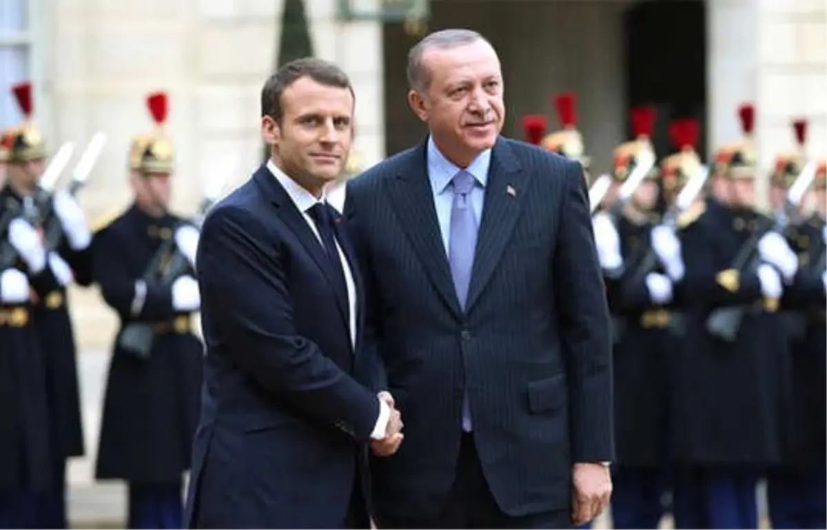 Erdoğan, Macron ile Görüştü