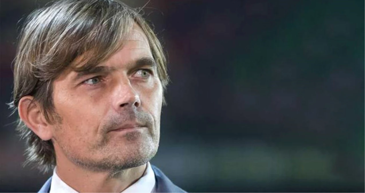 Fenerbahçe, Phillip Cocu\'ya Kazandığının 5 Katını Teklif Etti