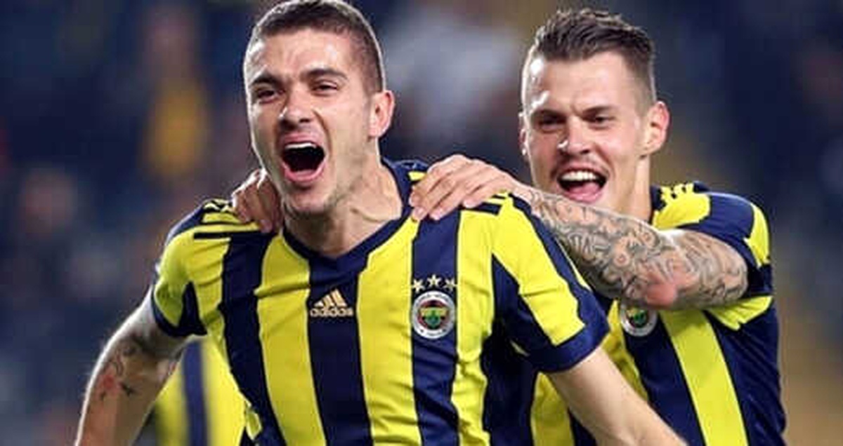 Fenerbahçeli Neustadter : Eşcinsellik Dünyanın En Normal Şeyi