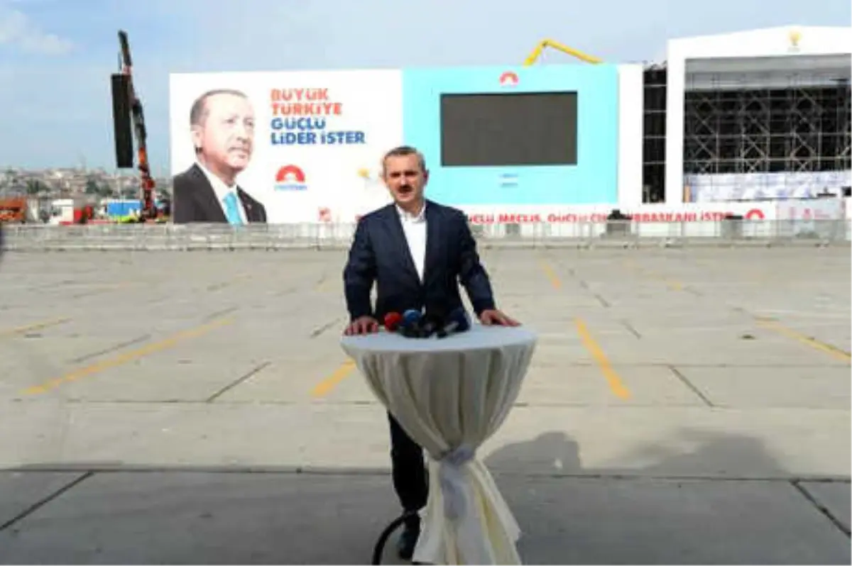 Fotoğraflar // AK Parti İstanbul İl Başkanı Şenocak Yenikapı\'da Yapılacak Miting ile İlgili Konuştu