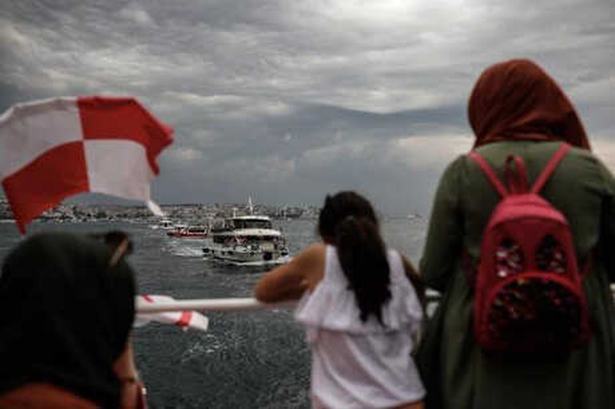 İstanbul\'da Sağanak Yağış Etkisini Gösteriyor