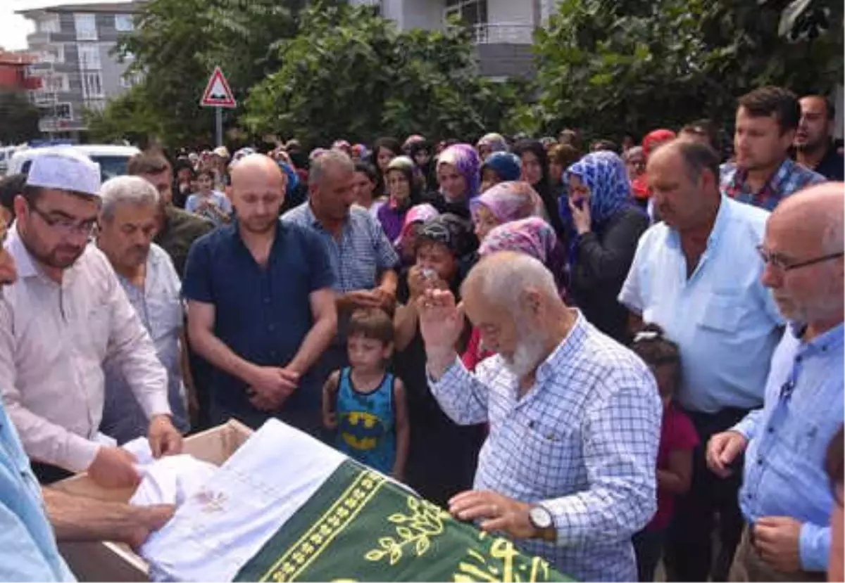 Lunaparkta Balerinden Düşen Çocuk Öldü (3)