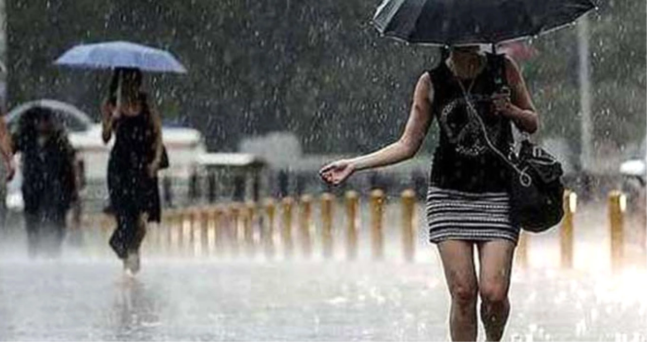 Meteoroloji\'den İstanbul İçin Sağanak Yağış Uyarısı: Kuvvetli Olacak