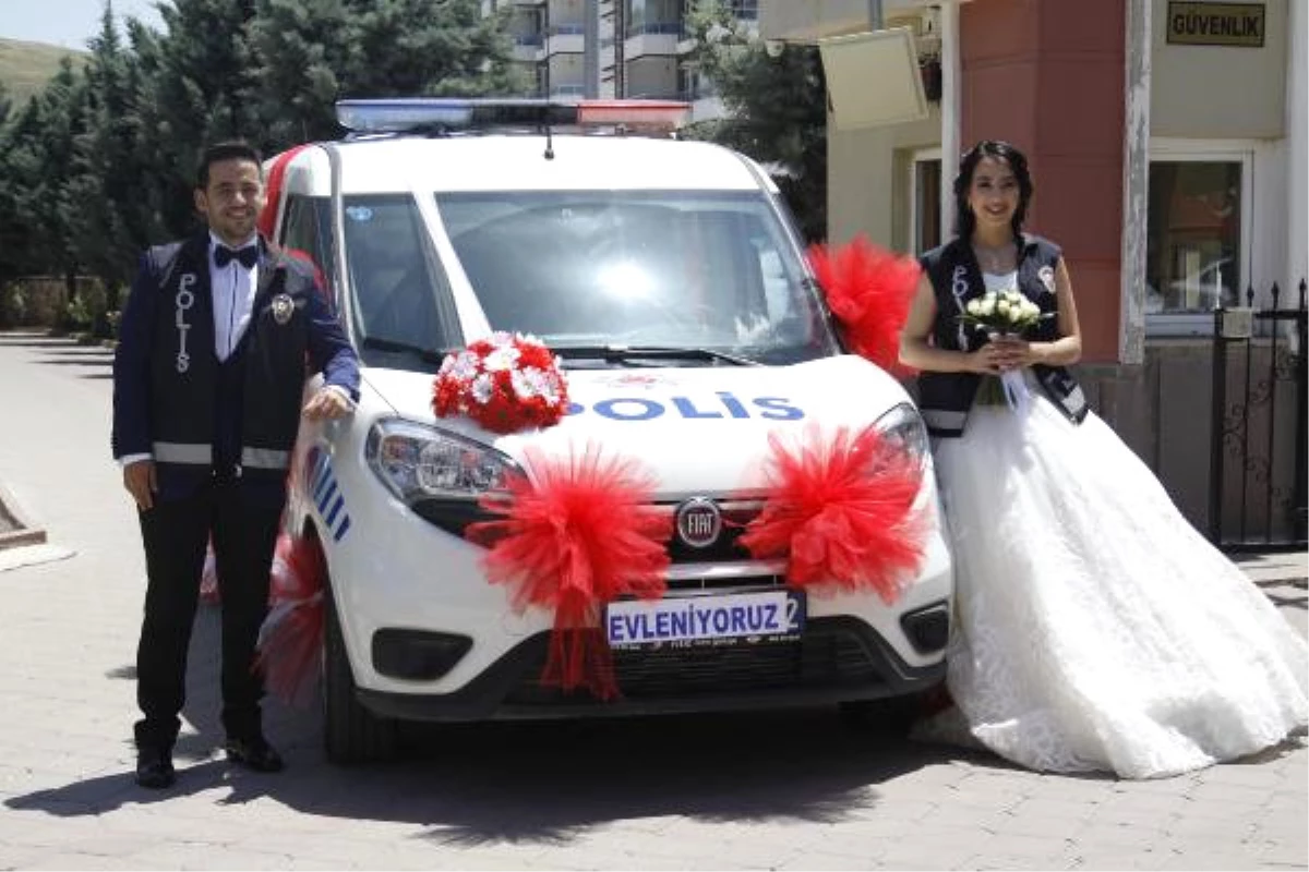 Polis Çiftin Gelin Arabası, Polis Aracı Oldu