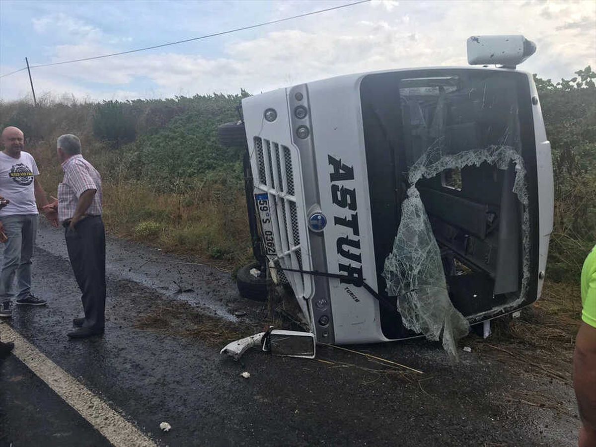 Tekirdağ\'da İşçi Servisi Devrildi: 7 Yaralı