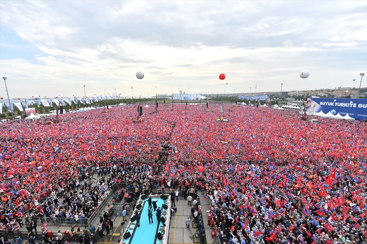 AK Parti\'nin Büyük İstanbul Mitingi