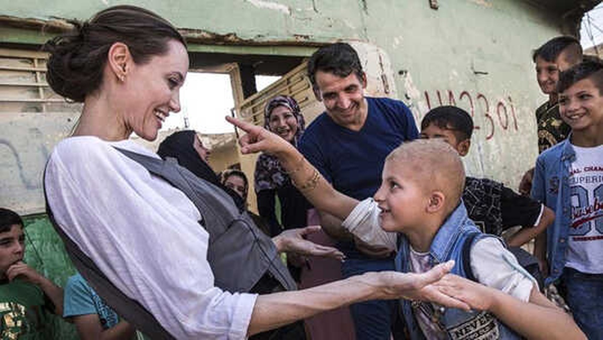 Angelina Jolie\'den Iraklı Göçmenlere Yardım Çağrısı