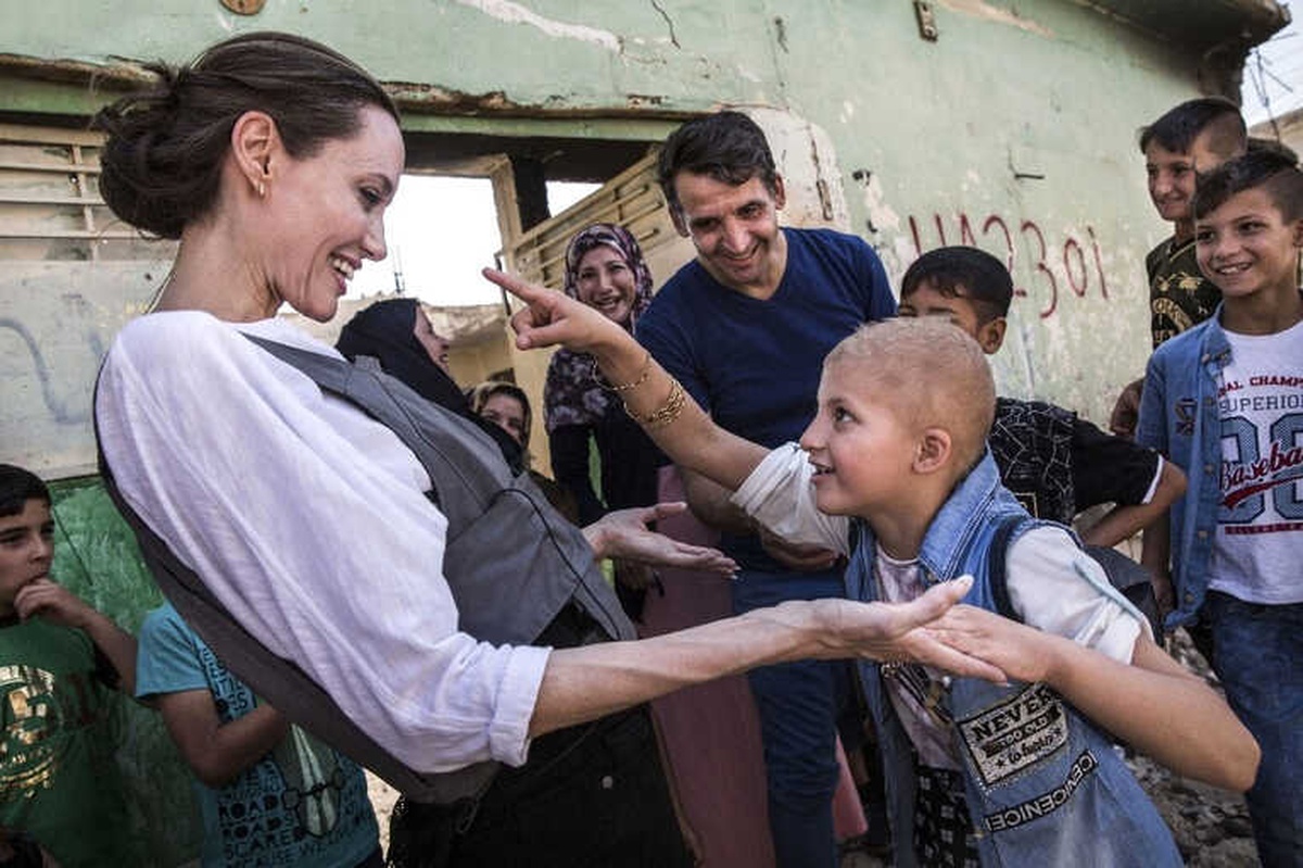 Angelina Jolie, Irak\'ı Ziyaret Etti