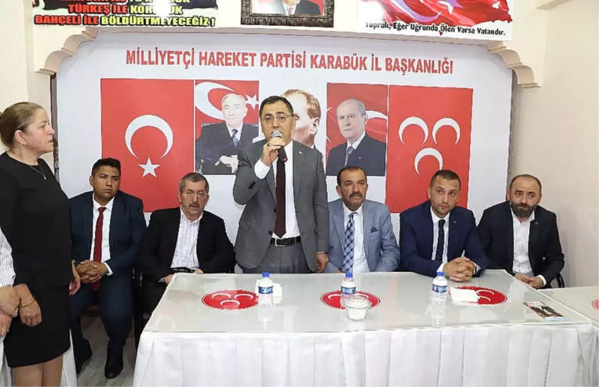 Başkan Vergili MHP\'de Bayramlaşma Törenine Katıldı