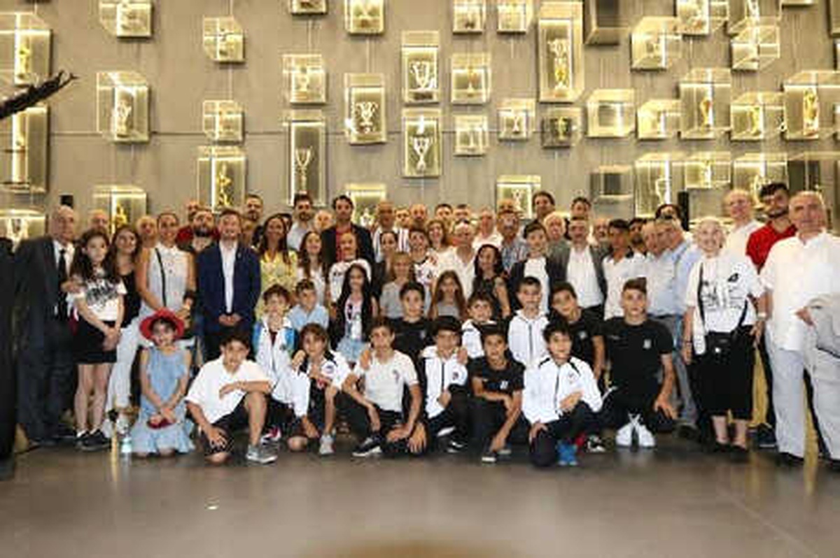 Beşiktaş\'ta Bayramlaşma Töreni Yapıldı